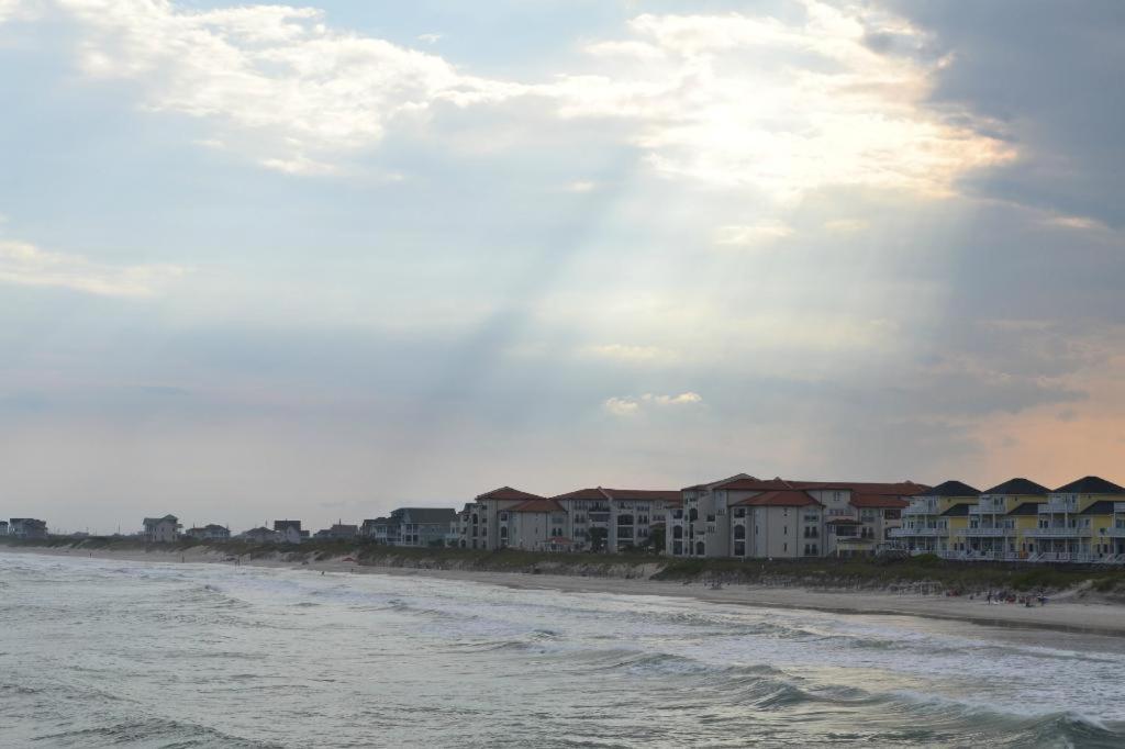 Luxury 2Br Ocean View Condo - Villa Capriani Resort - Sleeps Up To 10 North Topsail Beach Esterno foto